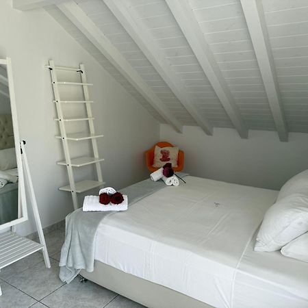 Angel Apartment Фискардо Екстериор снимка