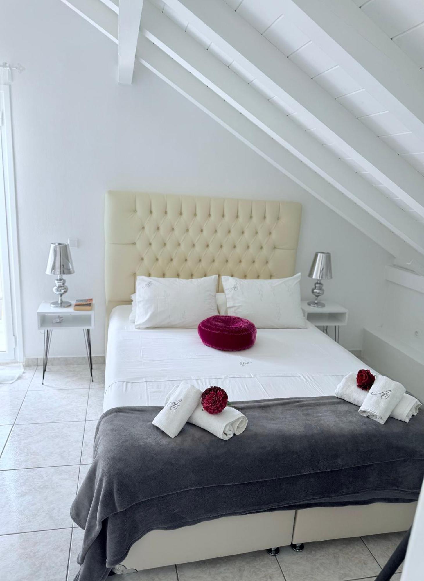 Angel Apartment Фискардо Екстериор снимка